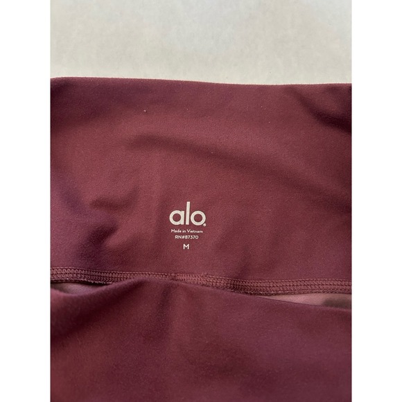 Pants - Alo Womens Airbrush Pink Cropped‎ Leggings Activewear Athleisure Yoga Sz Medium